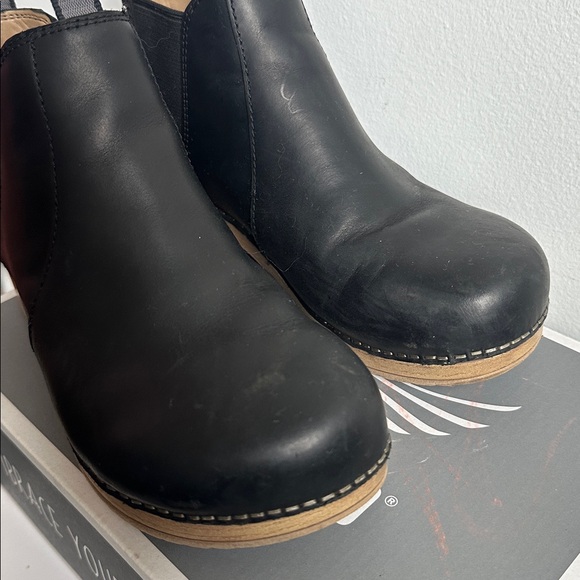 Dansko Becka Black Clog Bootie 36 - Picture 4 of 6